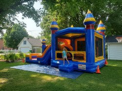 238834809 10223554109853188 5807515848574707107 n 1646004835 Artic Bounce House & Slide Combo (DRY)